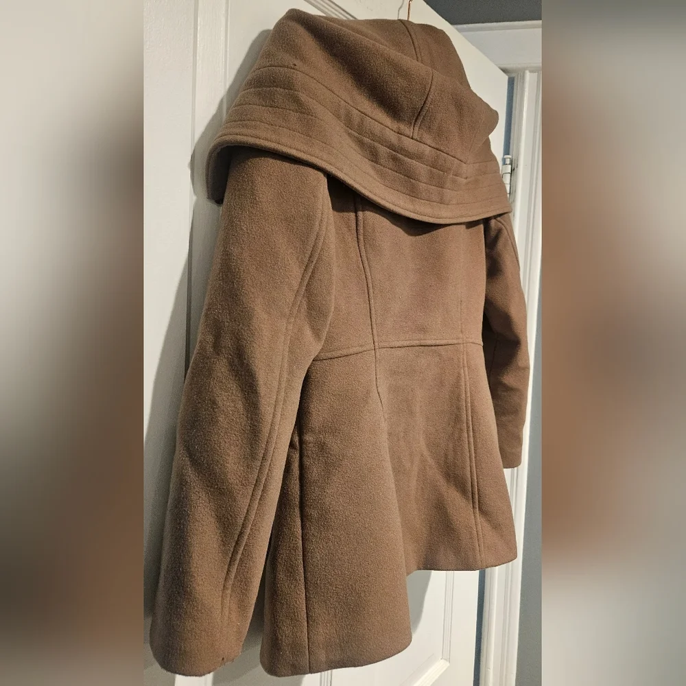 Mackage Women's Tan Trench Coat - Picture 7 of 11